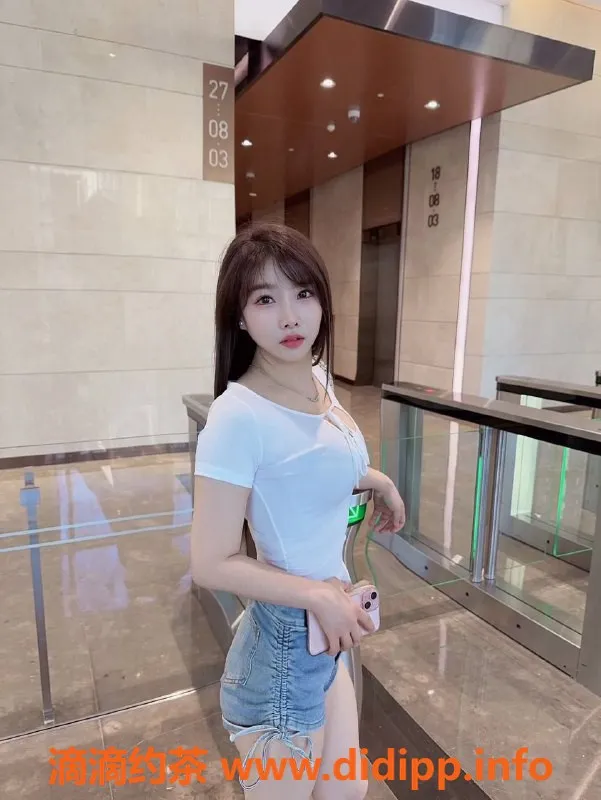 深圳楼凤-南山波波，22岁C罩杯,课费1300P起