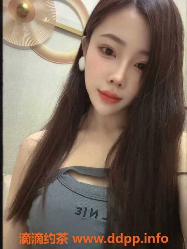 广州楼凤-白云嫩妹冰冰，水费600，尽享温馨服务