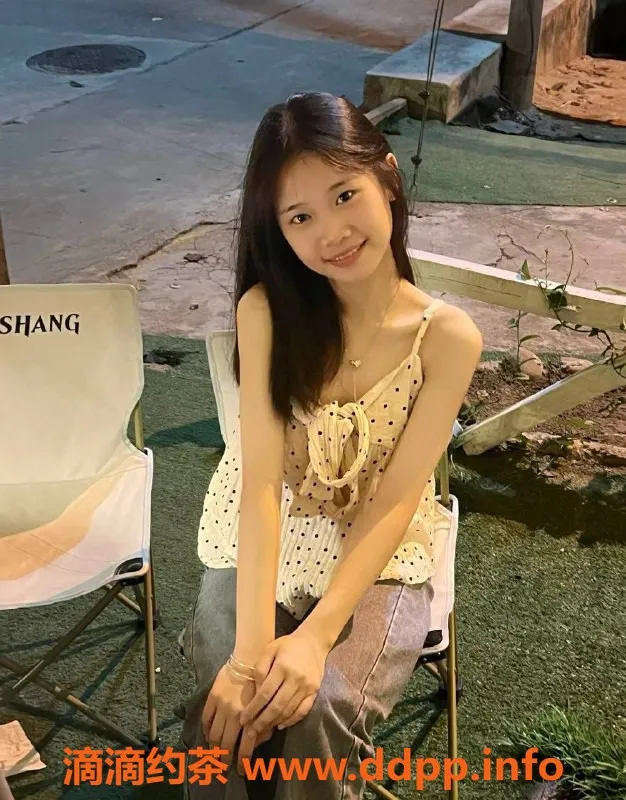 深圳楼凤-深圳光明嫩妹洋洋，700元爽约接待