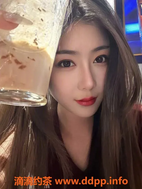 常州楼凤-武进SM御姐165cm D罩杯，800元起服务多样