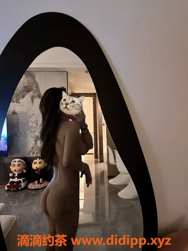 广州楼凤-天河区惠酱，1000元嫩妹大胸服务