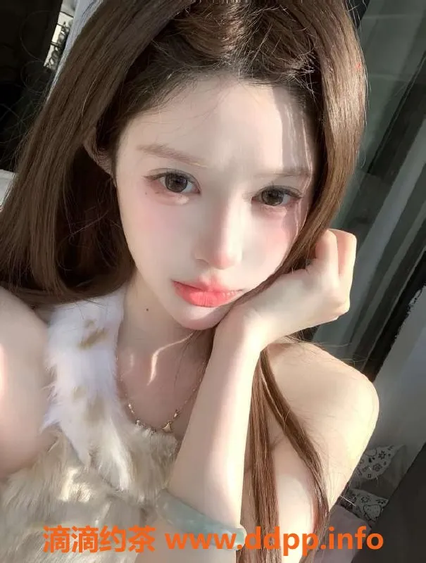 无锡楼凤-梁溪区高颜值陪浴小姐刚下水，167cm 47kg