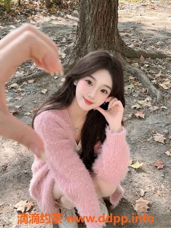 无锡楼凤-梁溪区心上人，168cm，47kg，套餐2200元