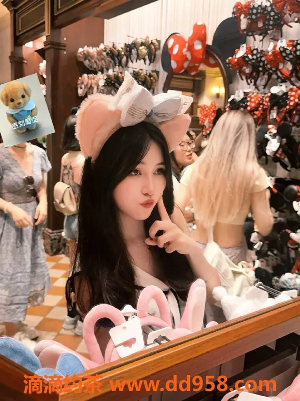 常州楼凤资源信息,蕾蕾，24岁，常州市金峰国际，身高167，价格8起