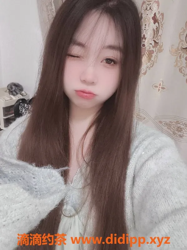 深圳楼凤-福田嫩妹苏怡，制服舌吻，800元起