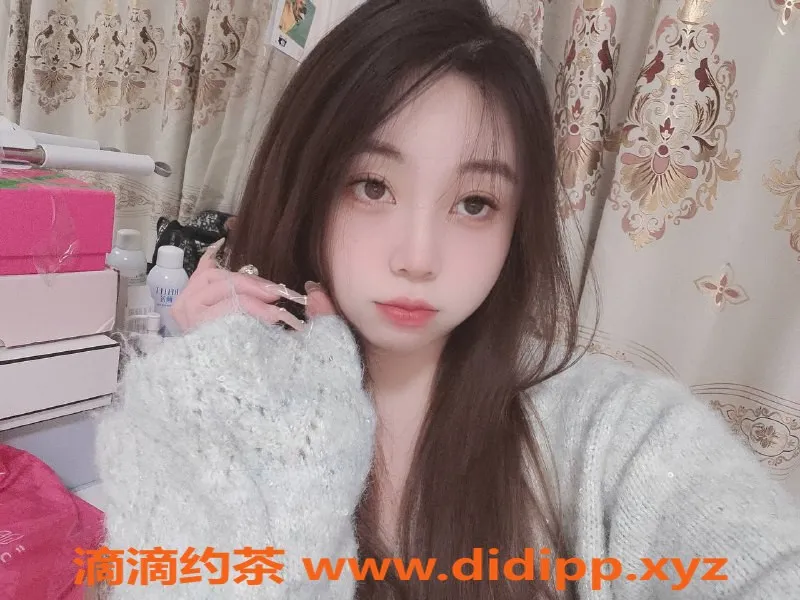 深圳楼凤-福田嫩妹苏怡，制服舌吻，800元起