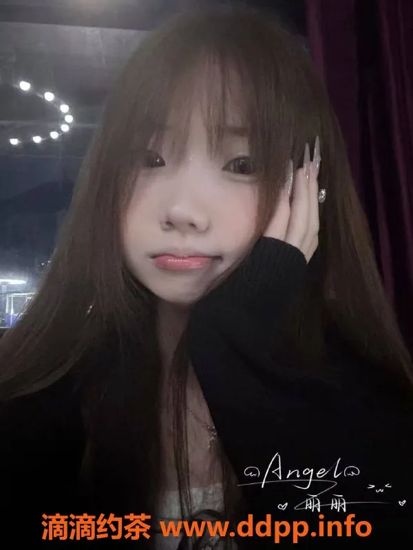 深圳楼凤-罗湖优优：19岁长腿嫩妹，170cm 48kg，价格1499起