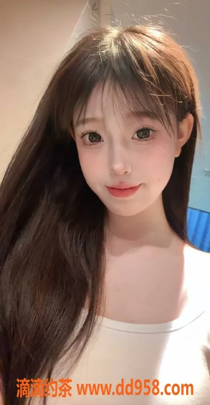 广州楼凤-天河嫩妹小优妮，水费800p，私密体验等你来解锁！