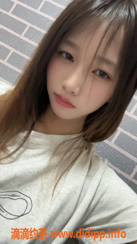 深圳上门服务-光明嫩妹琪琪，800元上门服务，性价比高