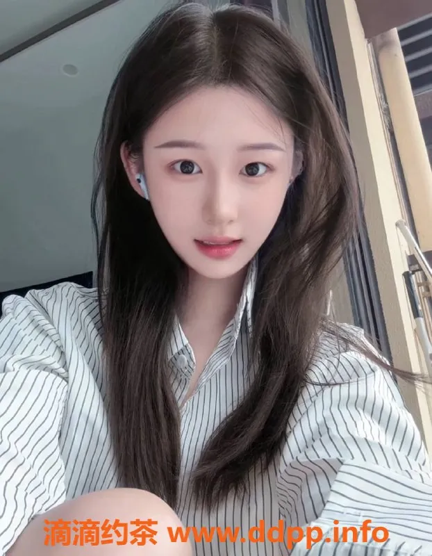 广州楼凤-天河嫩妹糯米，水费900p，期待您的光临！