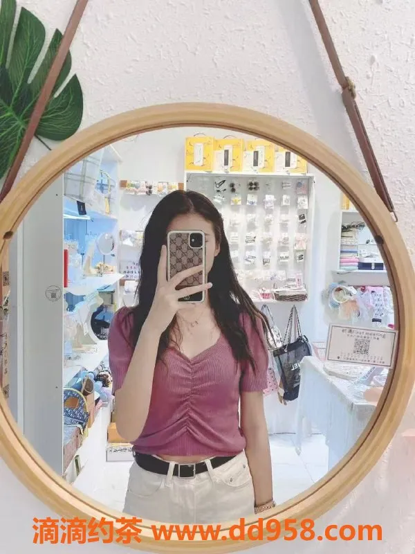 扬州楼凤-泰州海陵小乐乐，颜值与服务俱佳