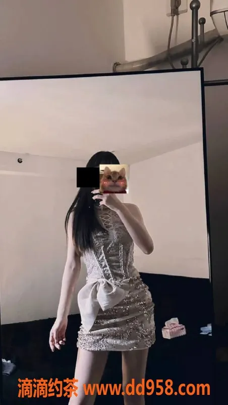 广州楼凤-金沙洲嫩妹可可，水费1100p等你来约