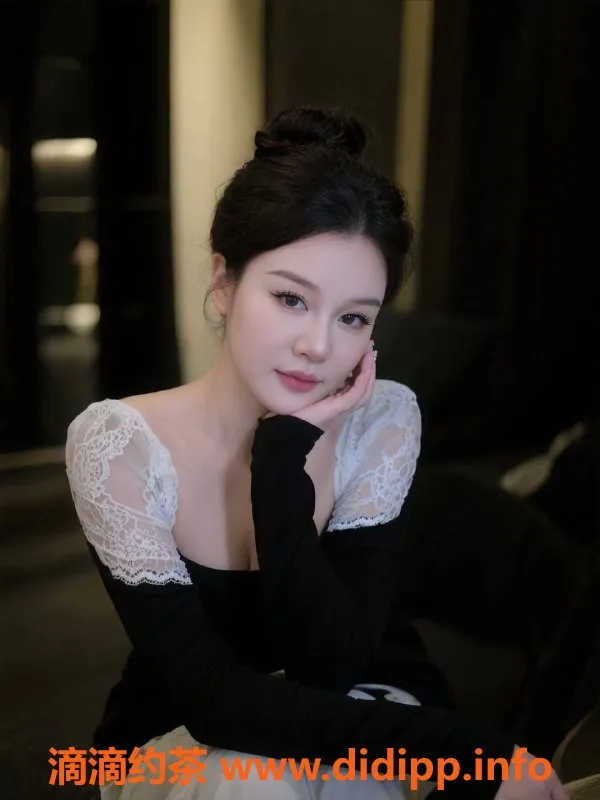 深圳楼凤资源信息,宝安艺名梓熙，双腿逆天，1000起服务