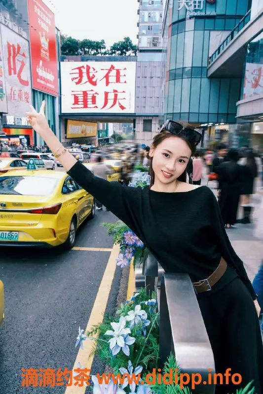 广州楼凤资源信息,海珠嫩妹李欣欣，800水费长腿大胸等你来！