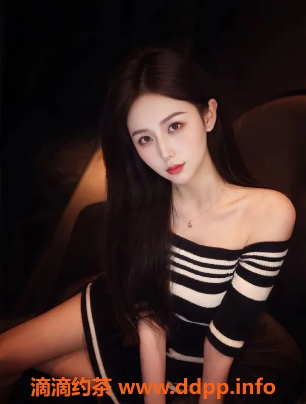 广州楼凤-白云嫩妹兜兜，700水费大长腿69交易