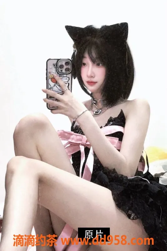 广州楼凤资源信息,白云嫩妹穆穆，长腿COS，水费1200p