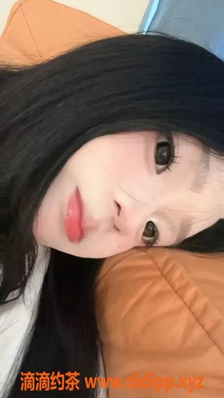 广州楼凤-番禺嫩妹椰椰，水费600p，快来体验！