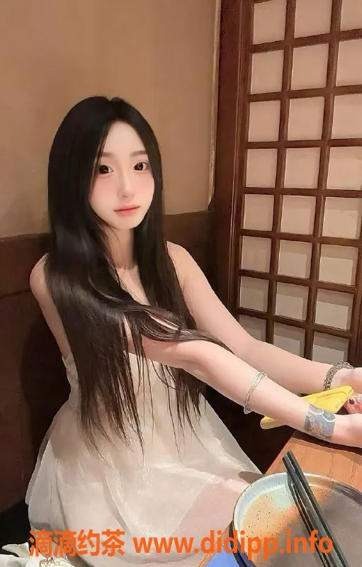 广州楼凤资源信息,天河#77嫩妹，600元舌吻服务等你来体验！