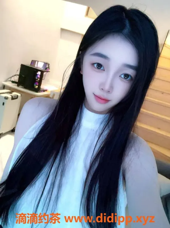 深圳楼凤-龙岗小米粒 | 165cm B罩杯 | 700元起