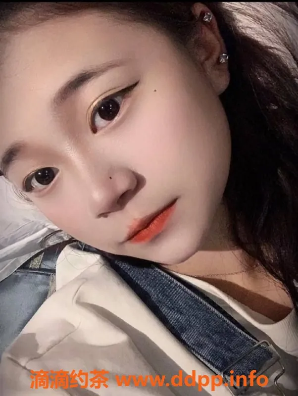 成都楼凤资源信息,成华区婷婷，身材匀称，胸大屁股翘，价格5p9pp