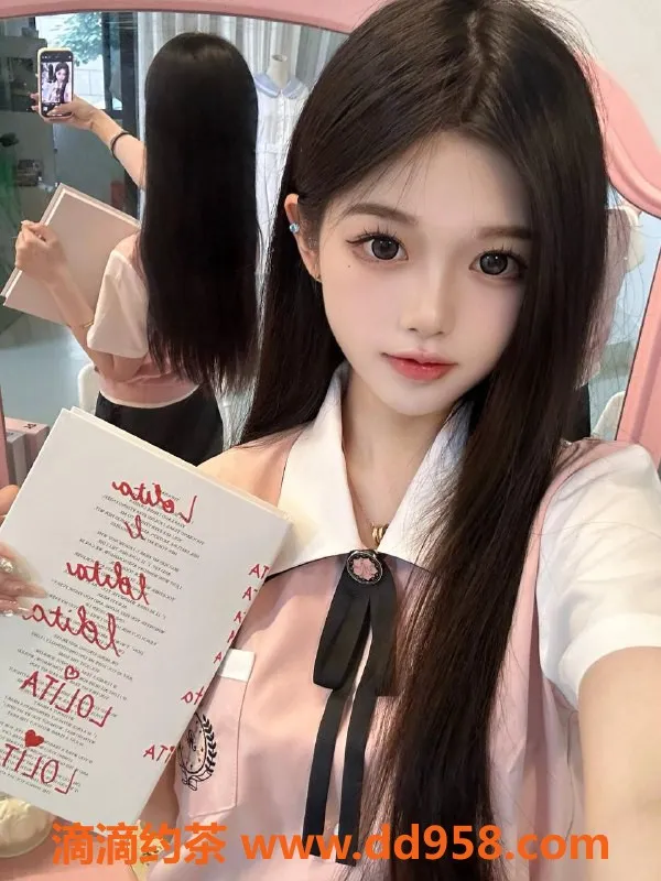 广州楼凤资源信息,天河张弛嫩妹，双飞舌吻服务，1300P体验