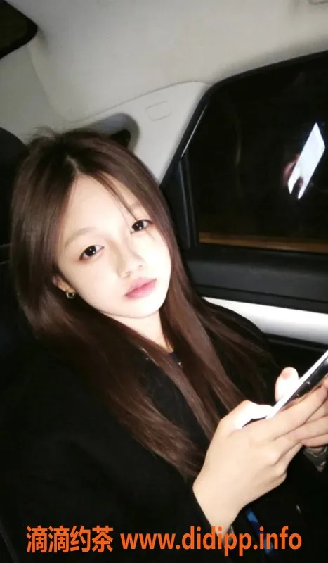 广州楼凤-天河嫩妹涵涵，700水费诚邀体验！