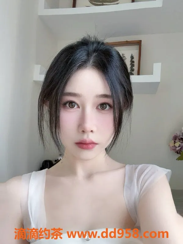 广州楼凤资源信息,天河嫩妹沐颜，水费800，热情舌吻服务！