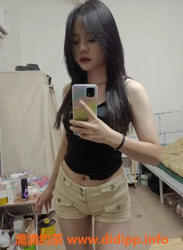 广州楼凤-佛山圆圆，27岁165cm，服务多样，茶水费300起