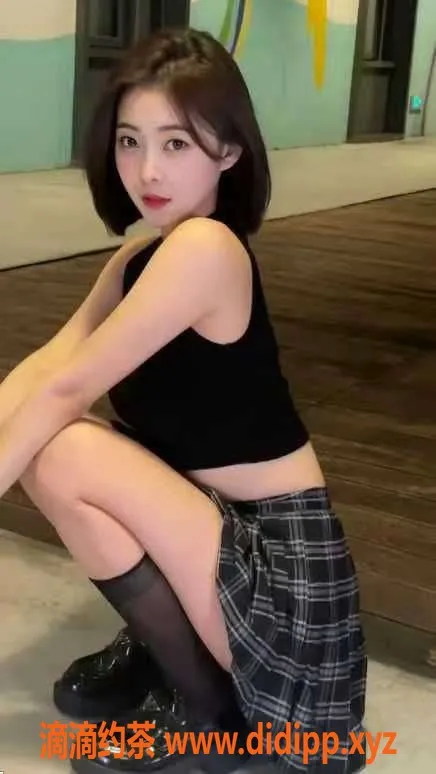 广州楼凤-广州白云小薇-26岁，162cm，茶水费400起