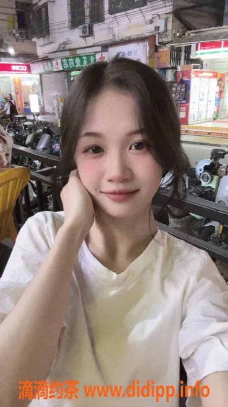 广州楼凤资源信息,海珠冰激凌，课费700p，服务一流