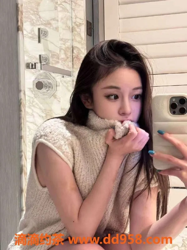 无锡楼凤-无锡苏小鱼，娇小嫩妹，陪浴服务