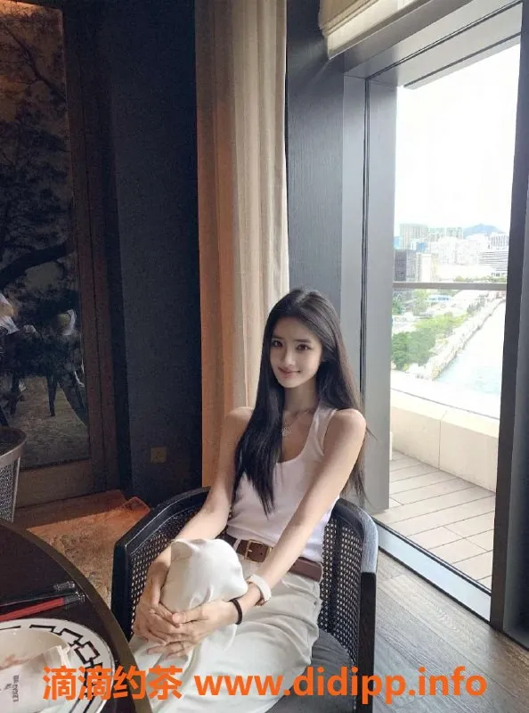 无锡楼凤-无锡苏小鱼，娇小嫩妹，陪浴服务