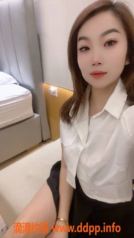 广州楼凤-天河雅12，400元私密服务，实力推荐