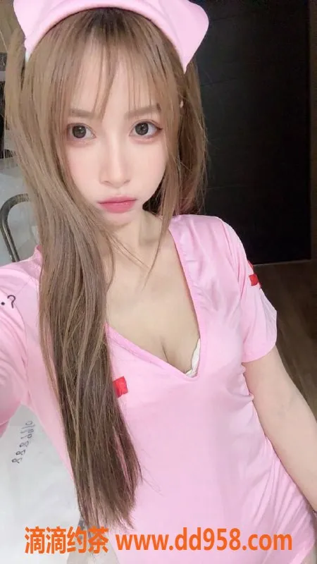 广州楼凤-天河姜悠悠，课费600，满足你的需求