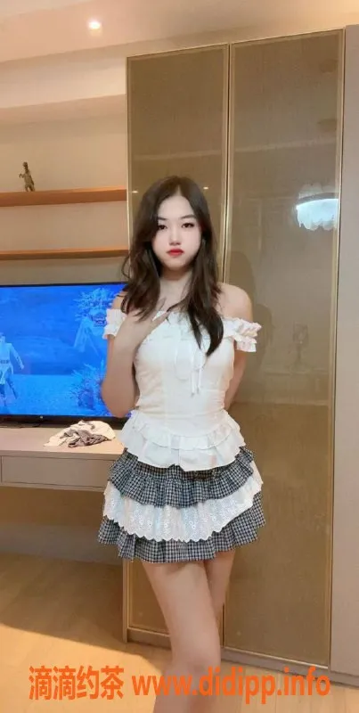 广州楼凤资源信息,天河菲儿，身材火辣，课费500p