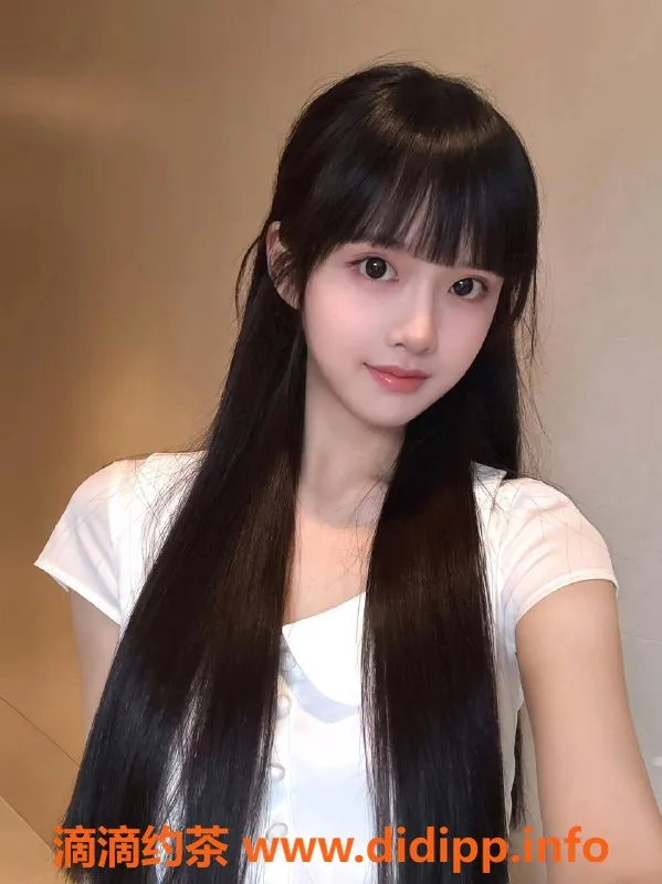 南通楼凤-南通可爱学生，168cm/98斤，P800贴心服务