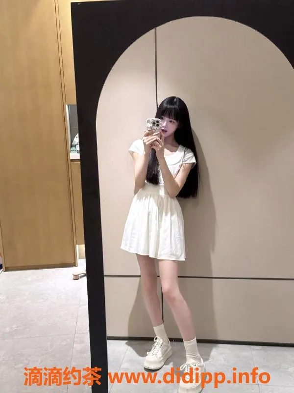 南通楼凤-南通可爱学生，168cm/98斤，P800贴心服务