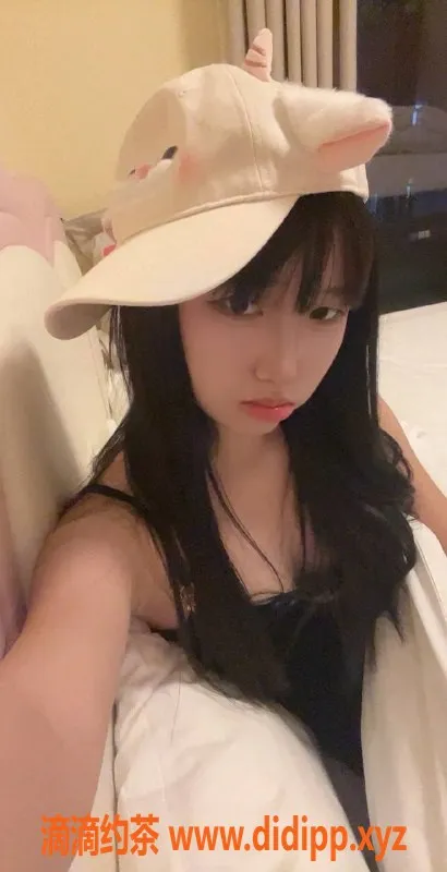 广州楼凤-越秀区嫩妹果果，168身高B罩，服务多元