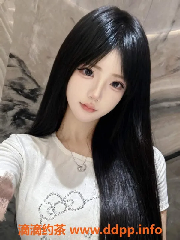 常州楼凤-小网红乔妹，165cm，92斤，武进万达优质服务