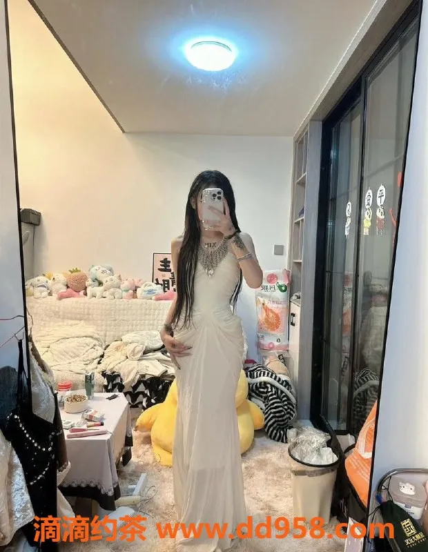 常州楼凤资源信息,武进学妹小敏：162cm嫩妹，服务多元，800起