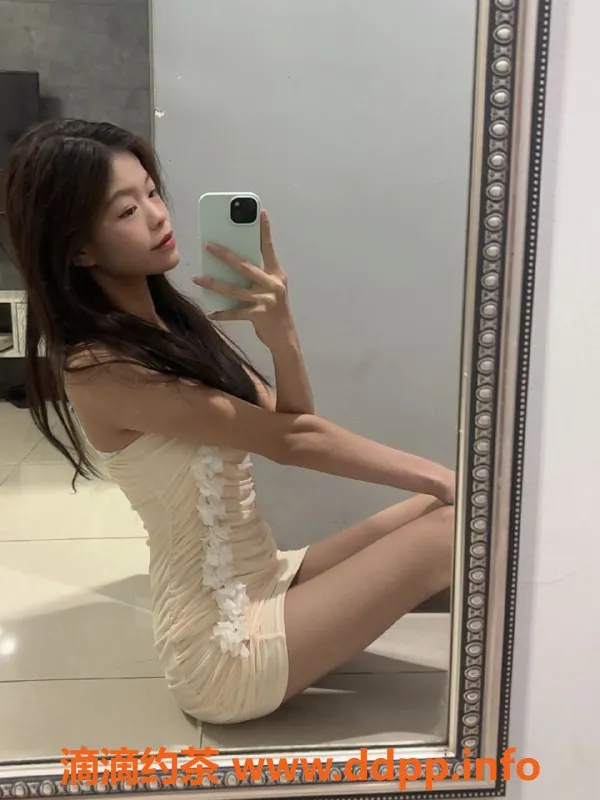 广州楼凤-天河区嫩妹卡卡，167高B罩杯，车费700p起