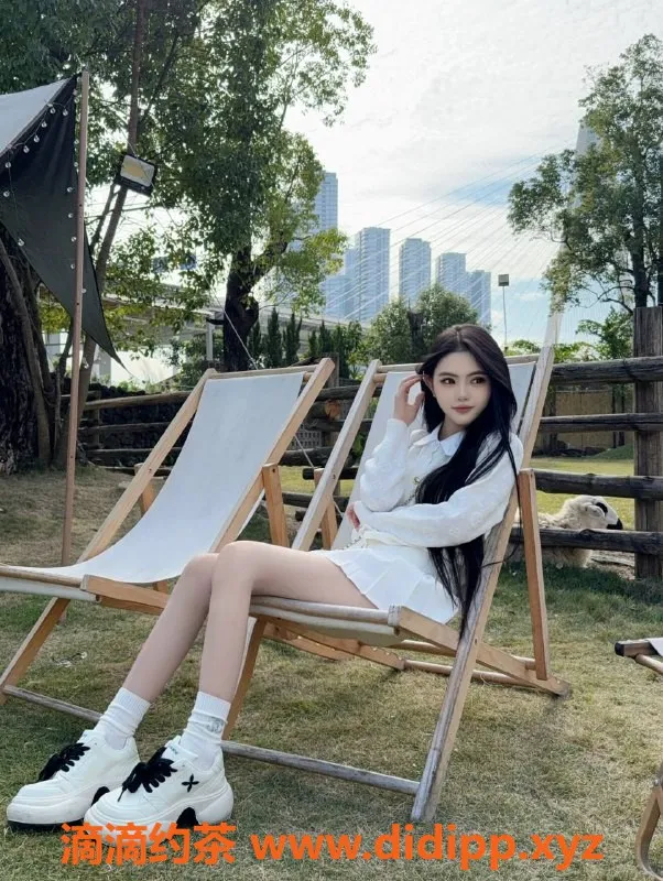 天津楼凤-南开区极品萝莉，白到发光，性价比高！