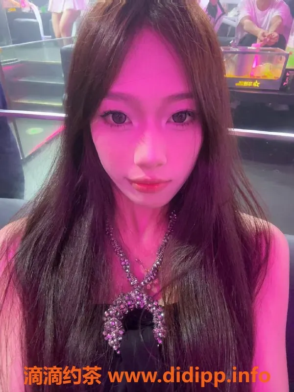 深圳楼凤-福田米轩，水中萧70后服务，1000元起