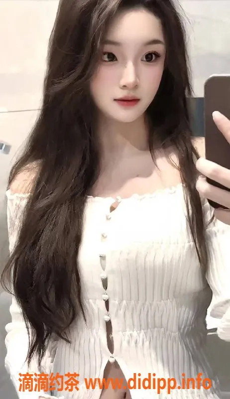 常州楼凤-常州露露 25岁 167cm C杯 96斤 开560元起