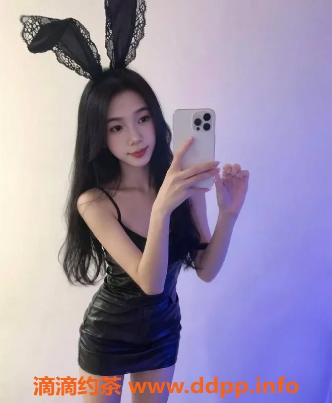 惠州楼凤-大亚湾周周！170cm，96斤，21岁，700元超值服务