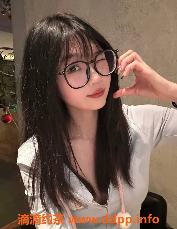 广州楼凤-广州番禺兔兔紫，优质服务只需600元