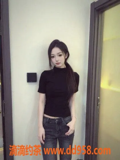 无锡楼凤-惠山08超嫩学妹，娇小玲珑陪浴服务