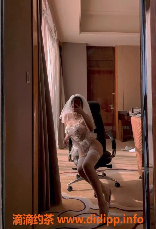 深圳楼凤-福田一只兔子，课费1000p，1800pp