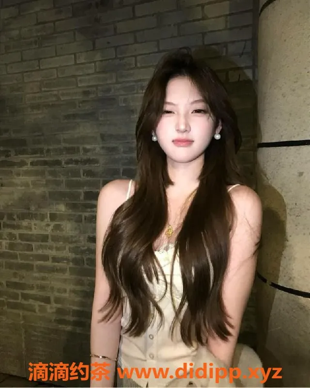 无锡楼凤-梁溪06超嫩学妹，清纯热情等你来体验