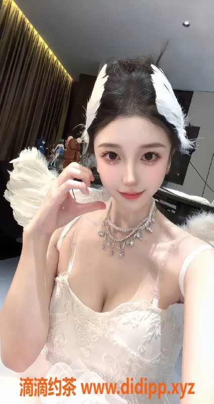 广州楼凤-天河区甜柒柒，性感制服，私密服务等你来享！